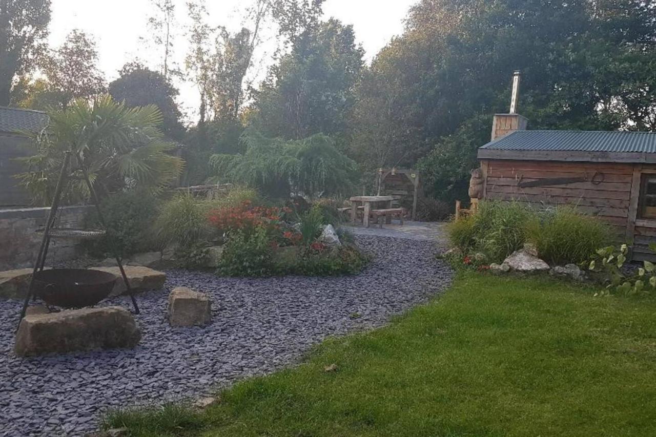 Charming 2-Bed Cabin In Sutton Coldfield Esterno foto